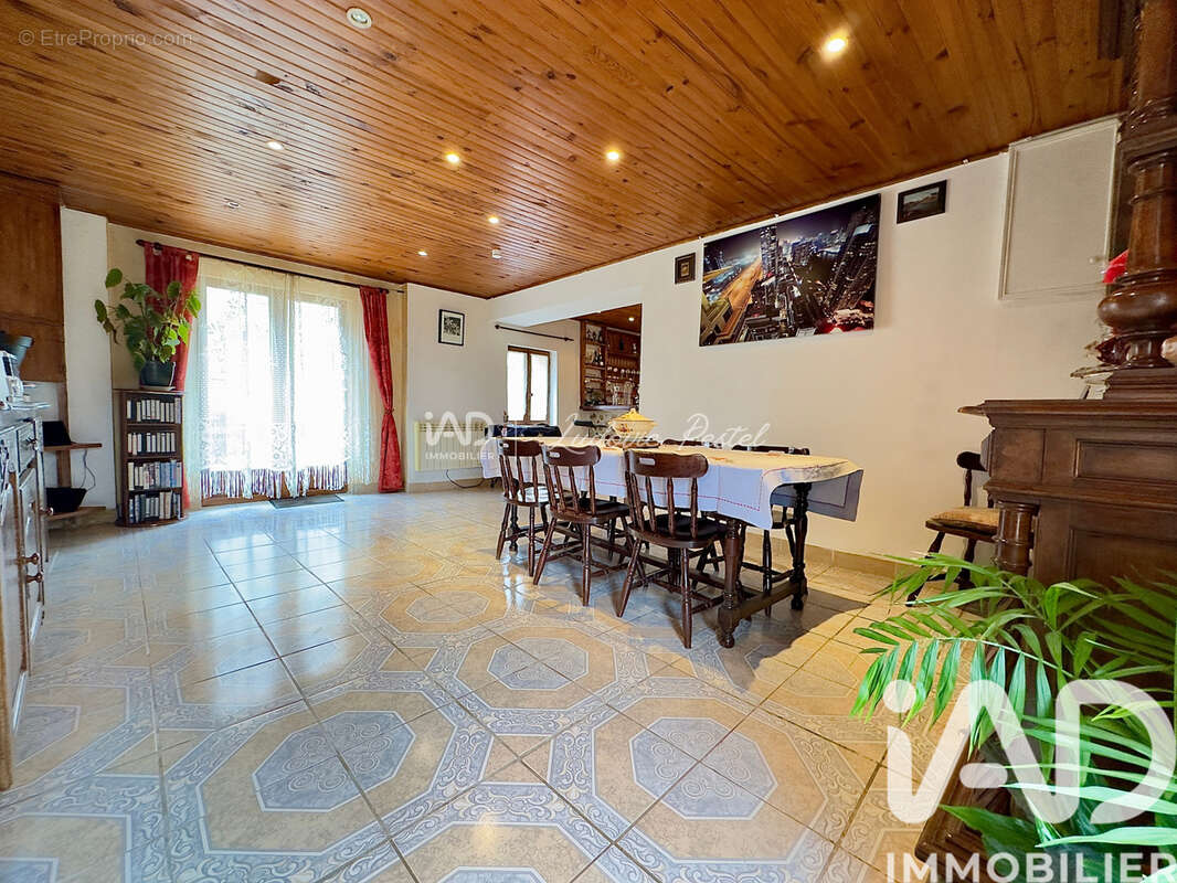 Maison 174 m² à Grisolles  - photo 5