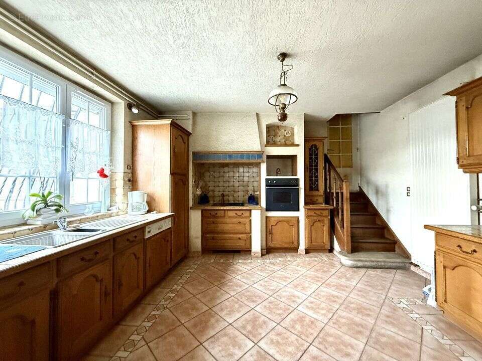 Ensemble immobilier avec maison, grange en pierre et grand - photo 9