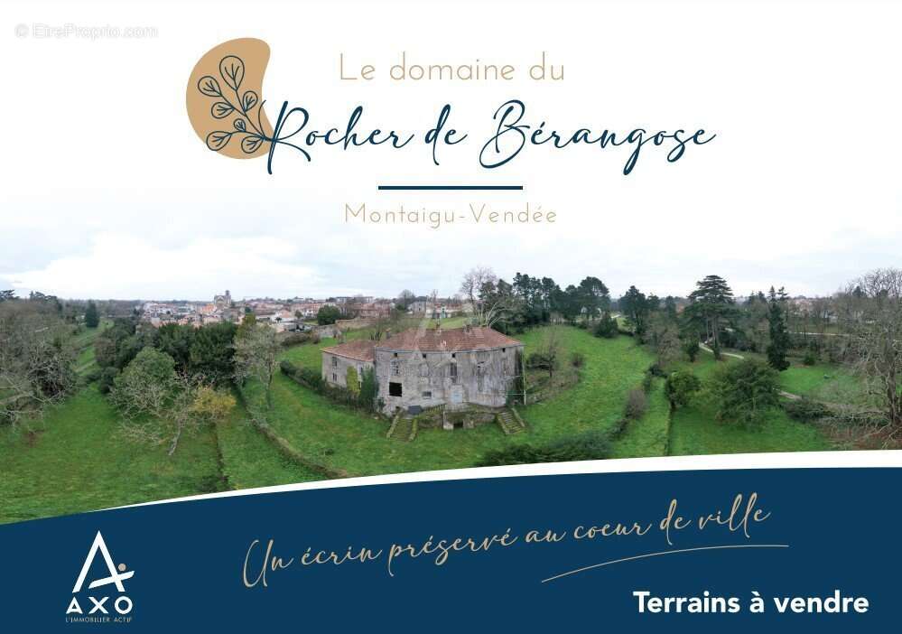 Terrain à MONTAIGU