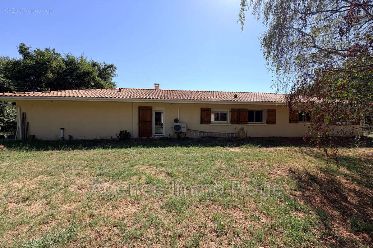 Maison 220 m² à Saint-Vivien-De-Medoc  - photo 3