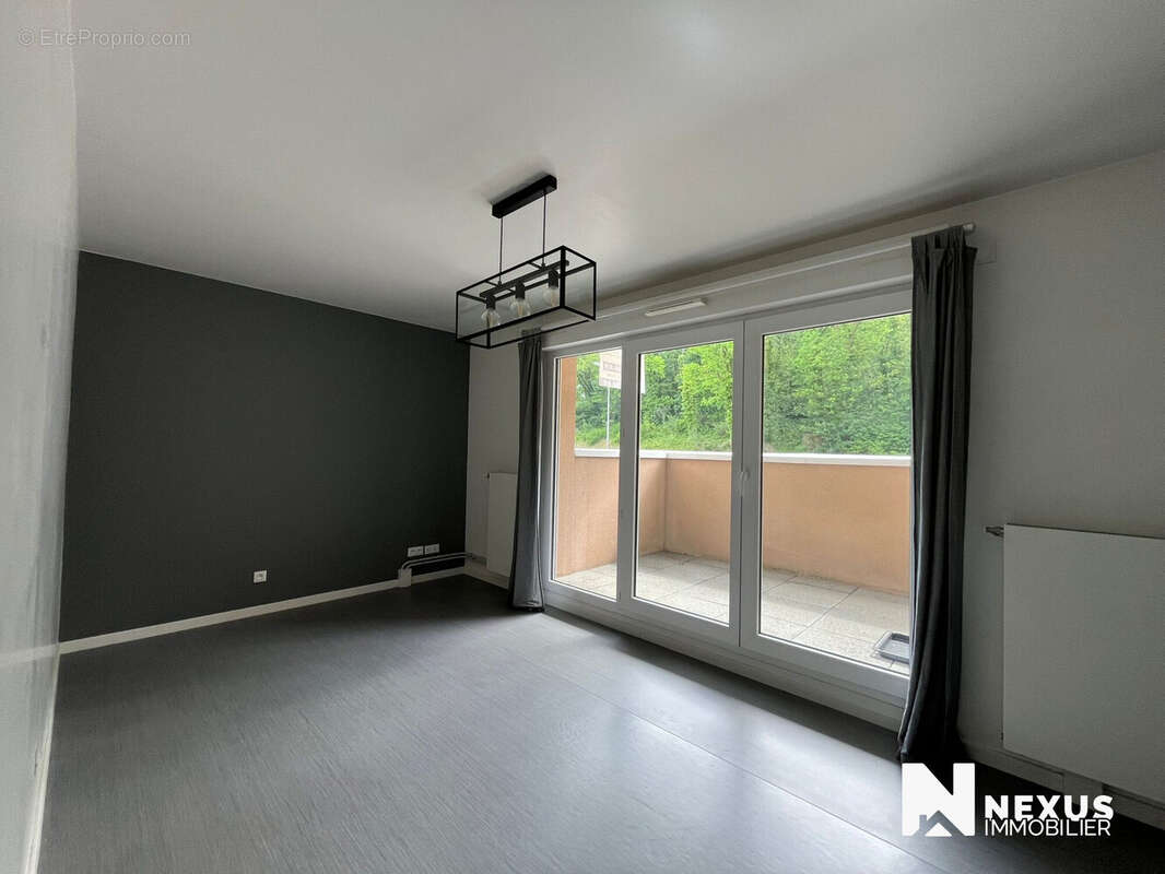 Appartement à PETIT-COURONNE