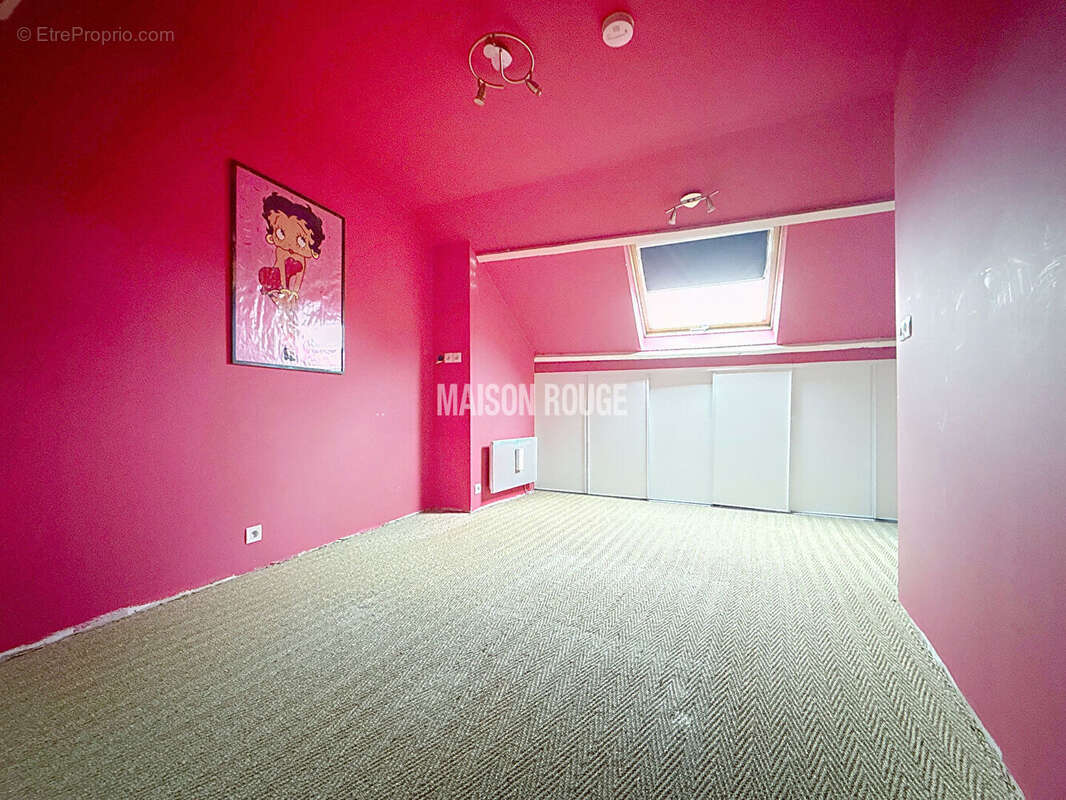 Maison à MINIAC-MORVAN