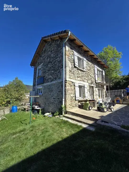 Coup de coeur - Maison entièrement rénovée avec 3 chambres - photo 14