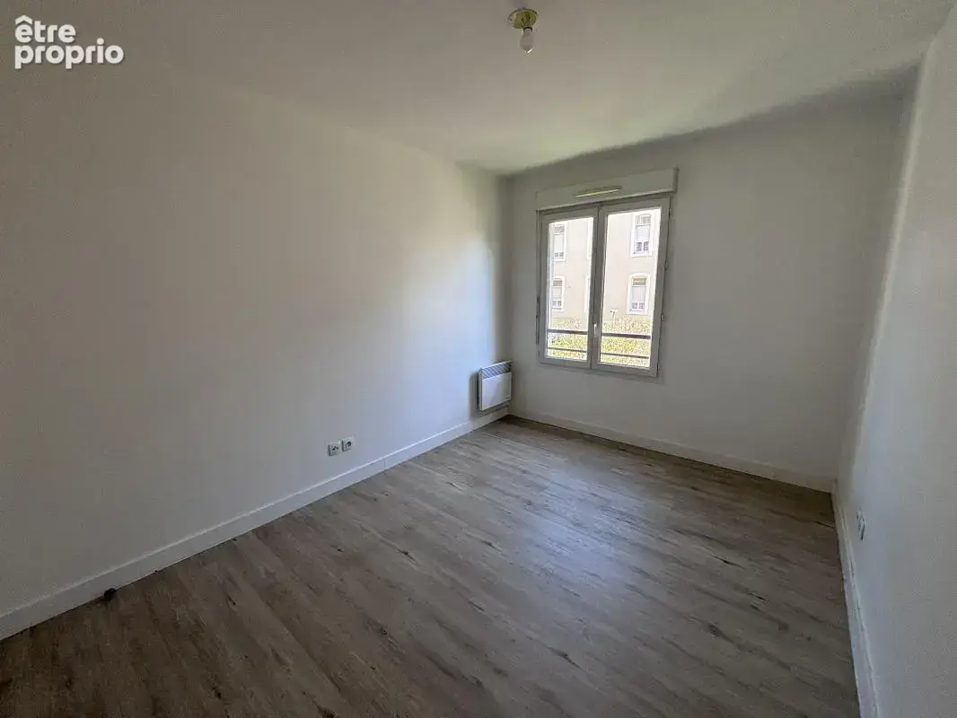 A vendre 13014  T3 récent terrasse au calme - photo 6