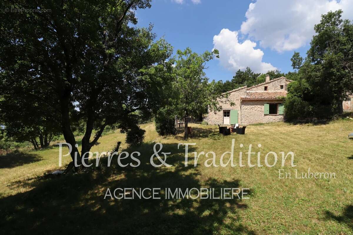 Provence, Luberon, magnifique ancienne ferme rénovée avec vue - photo 14
