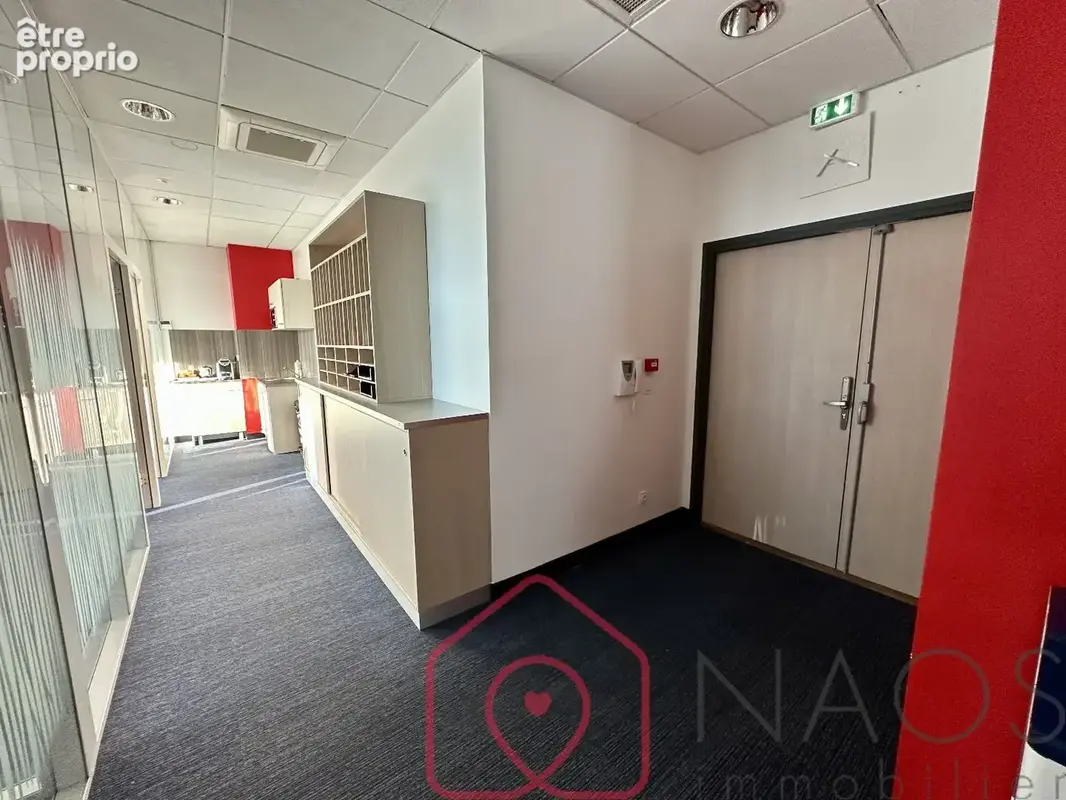 Bureaux de 90 m² superbe prestation. - photo 7