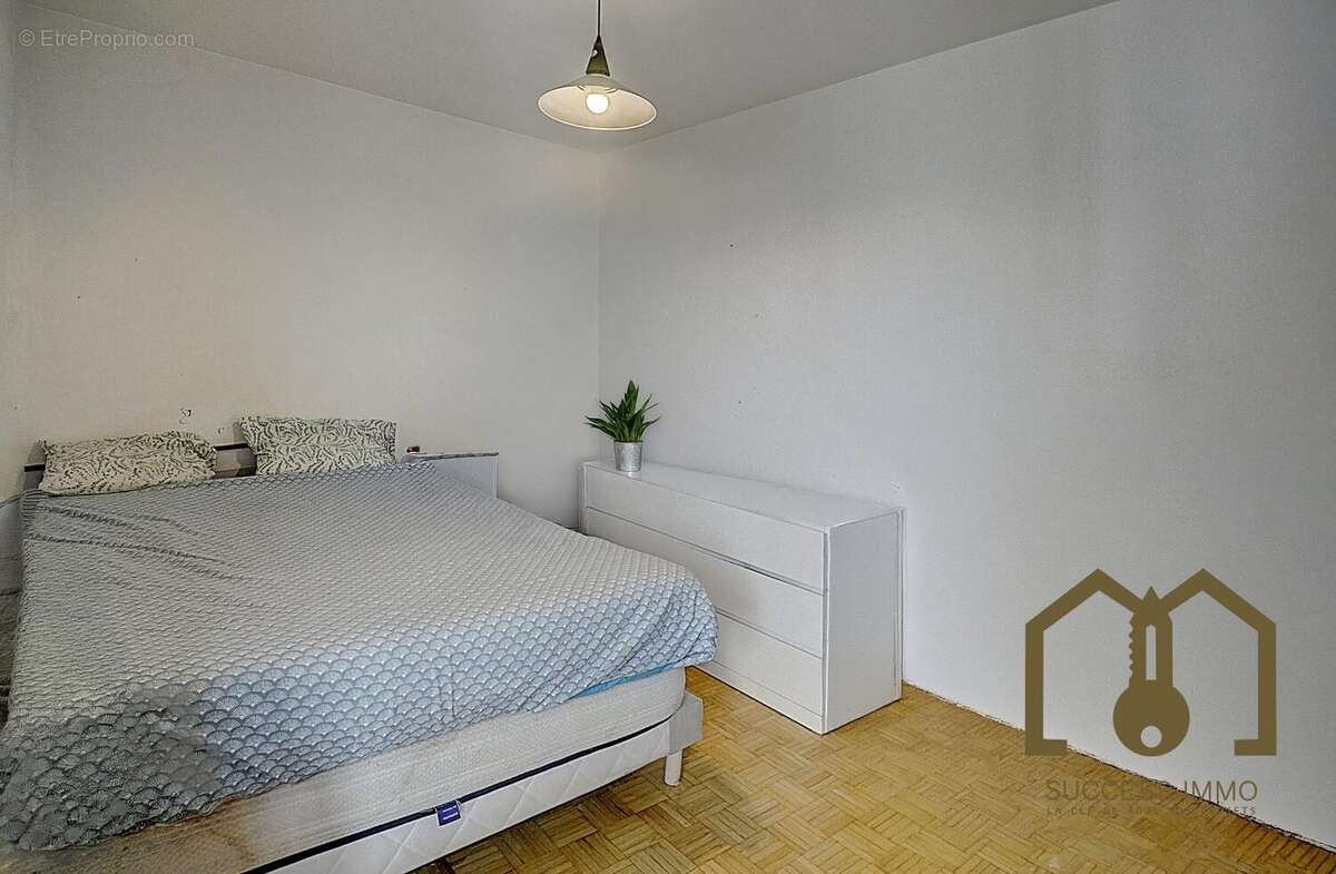 Appartement à VAULX-EN-VELIN