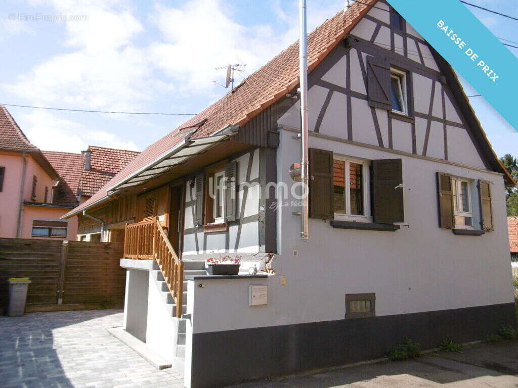 Maison, 3 pièces avec une cour et une annexe - photo 2