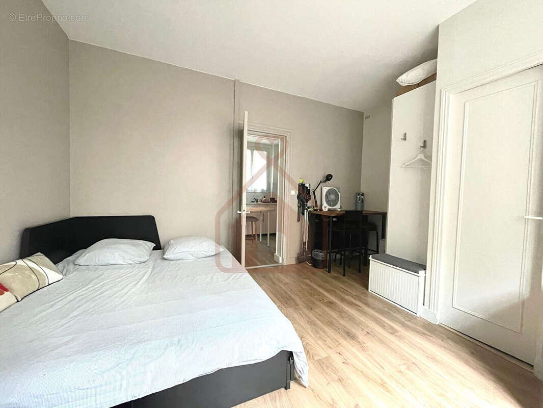 Appartement à LE KREMLIN-BICETRE