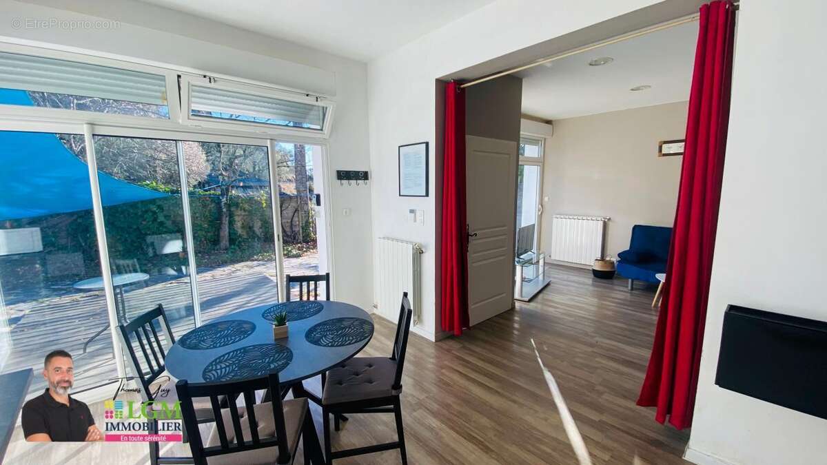 Maison à SAINT-AMBROIX