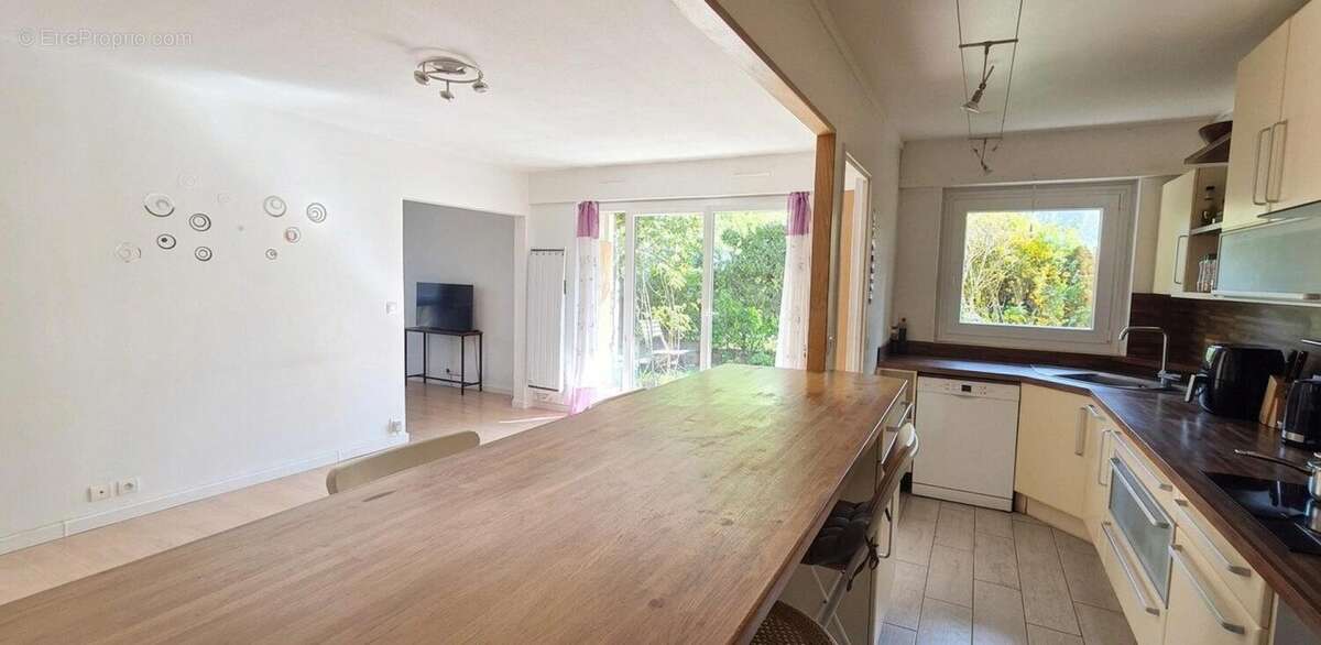 Photo 6 - Appartement à VERRIERES-LE-BUISSON