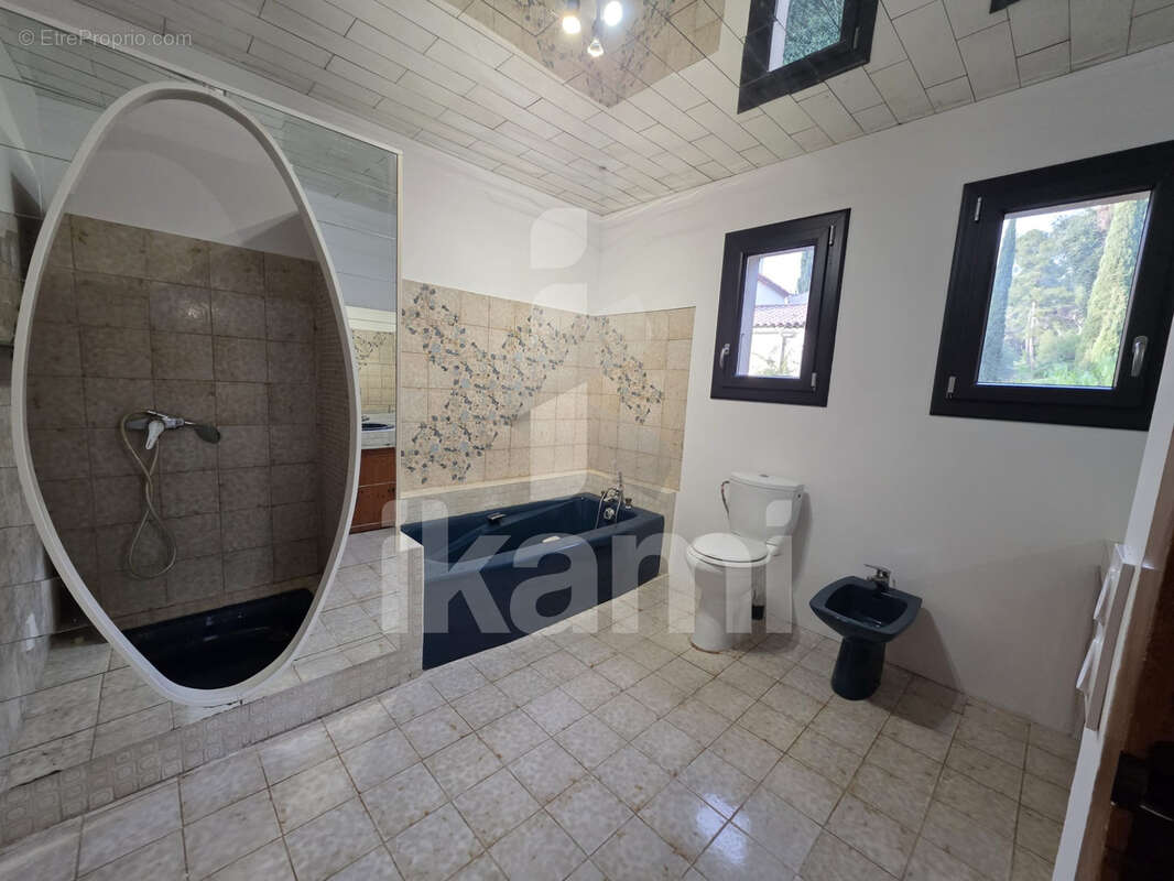 Maison à SAINT-MANDRIER-SUR-MER