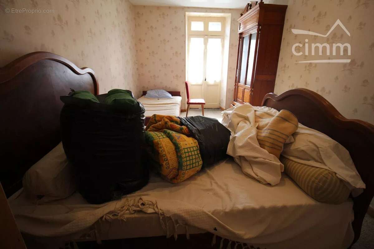 Appartement à AXAT