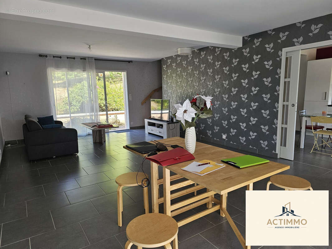 Maison 192 m² à Joigny  - photo 3