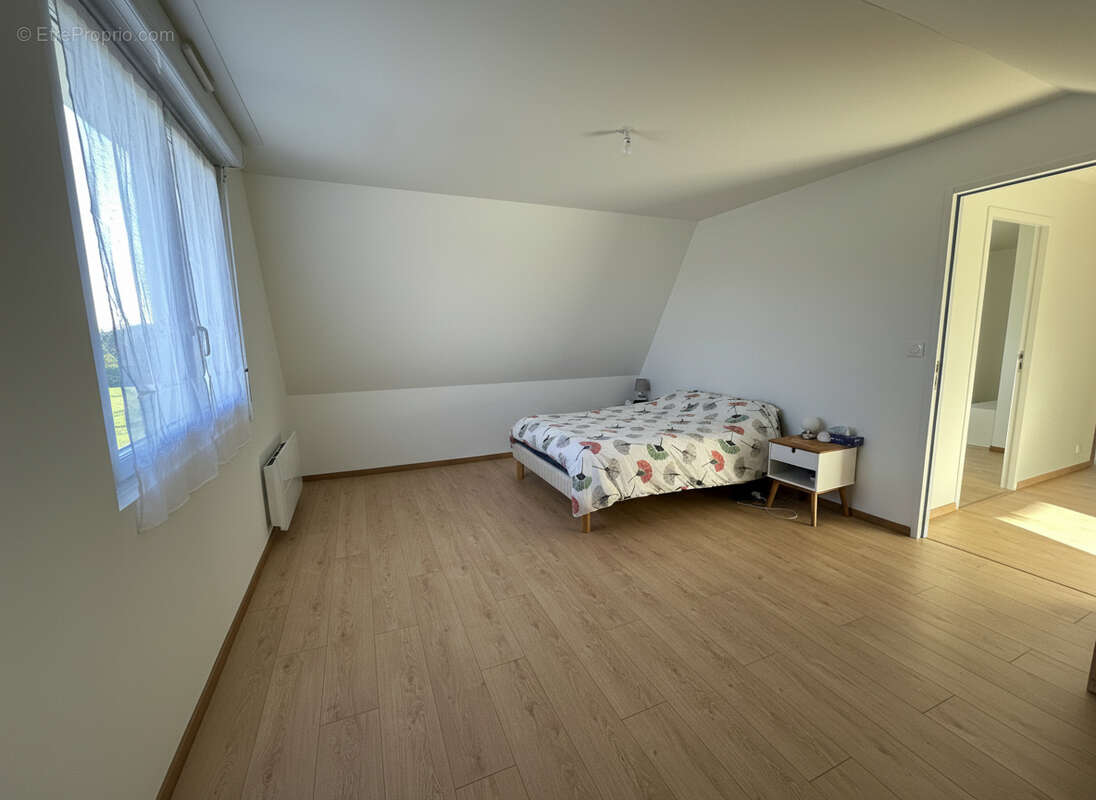 Maison à LAMPAUL-GUIMILIAU