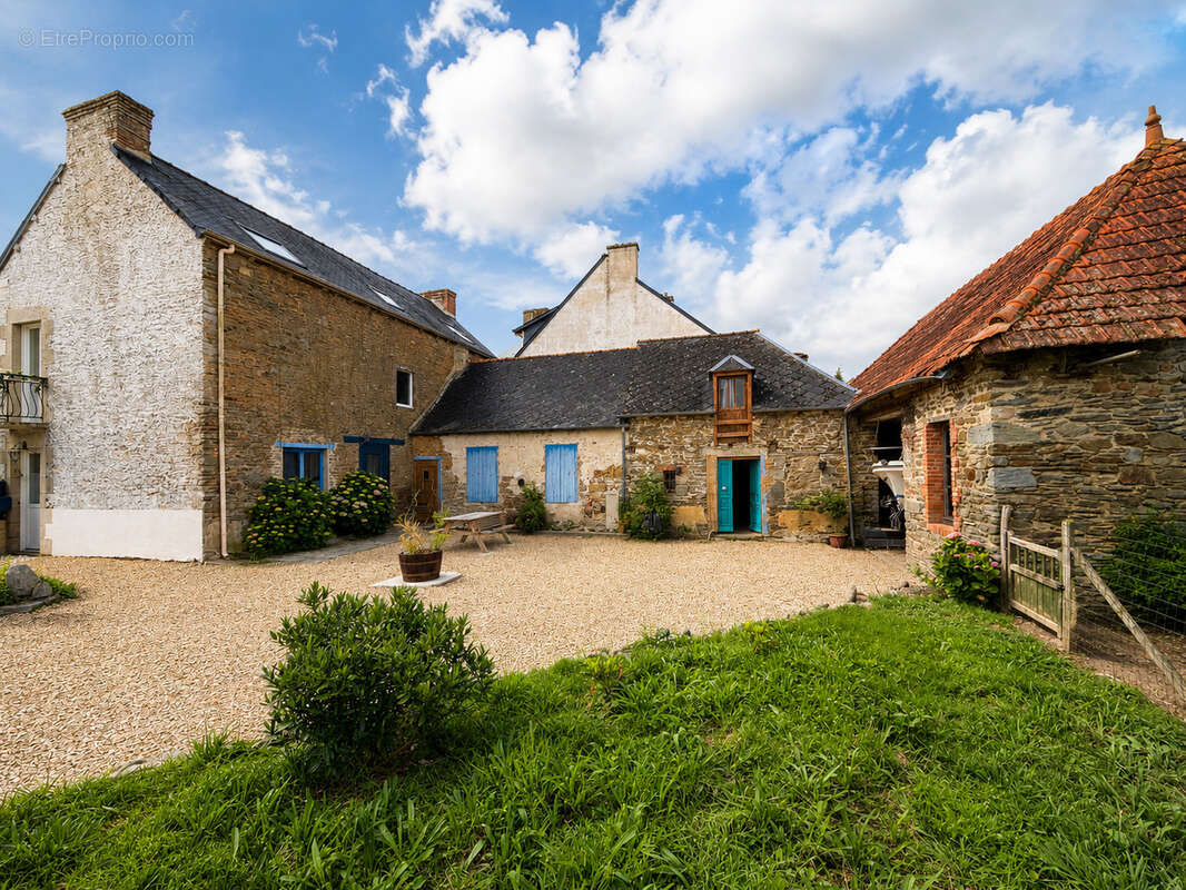 Maison à LA CHEZE