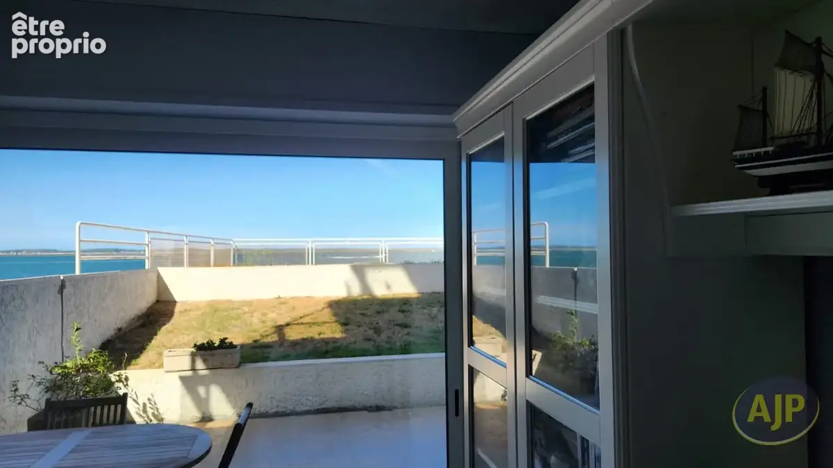 Arcachon Proche chapelle  T3 Mer 83m² - Première ligne de mer - photo 4