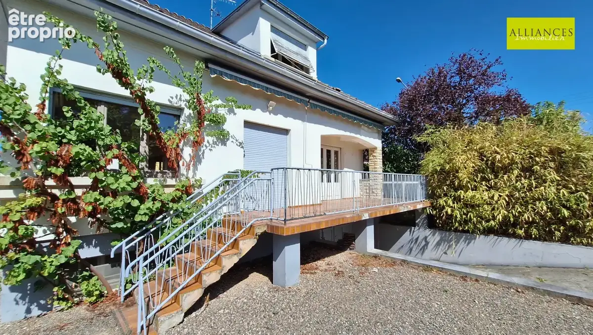 Grande maison à rénover à Bartenheim - photo 2