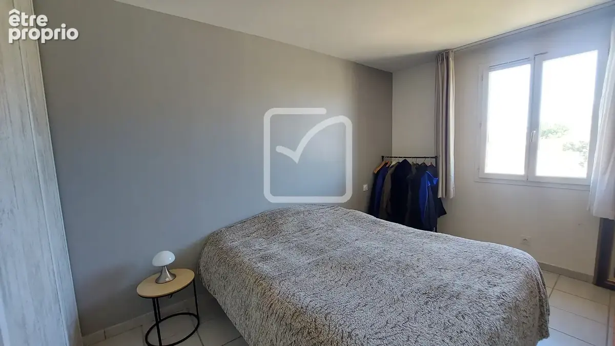 Agréable plain-pied 3faces sur 680m2 et piscine - photo 7