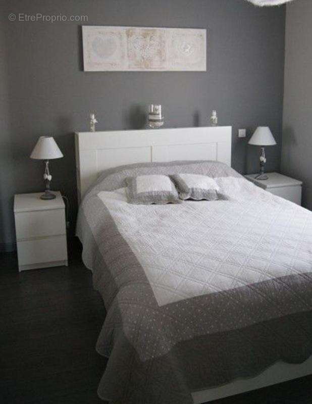 Maison à OLLAINVILLE