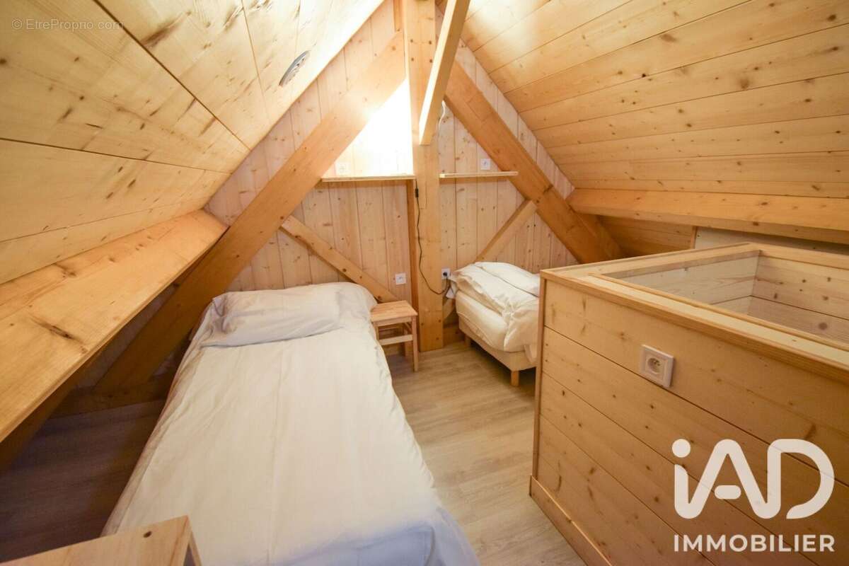 Maison 80 m² à Luz-Saint-Sauveur  - photo 8