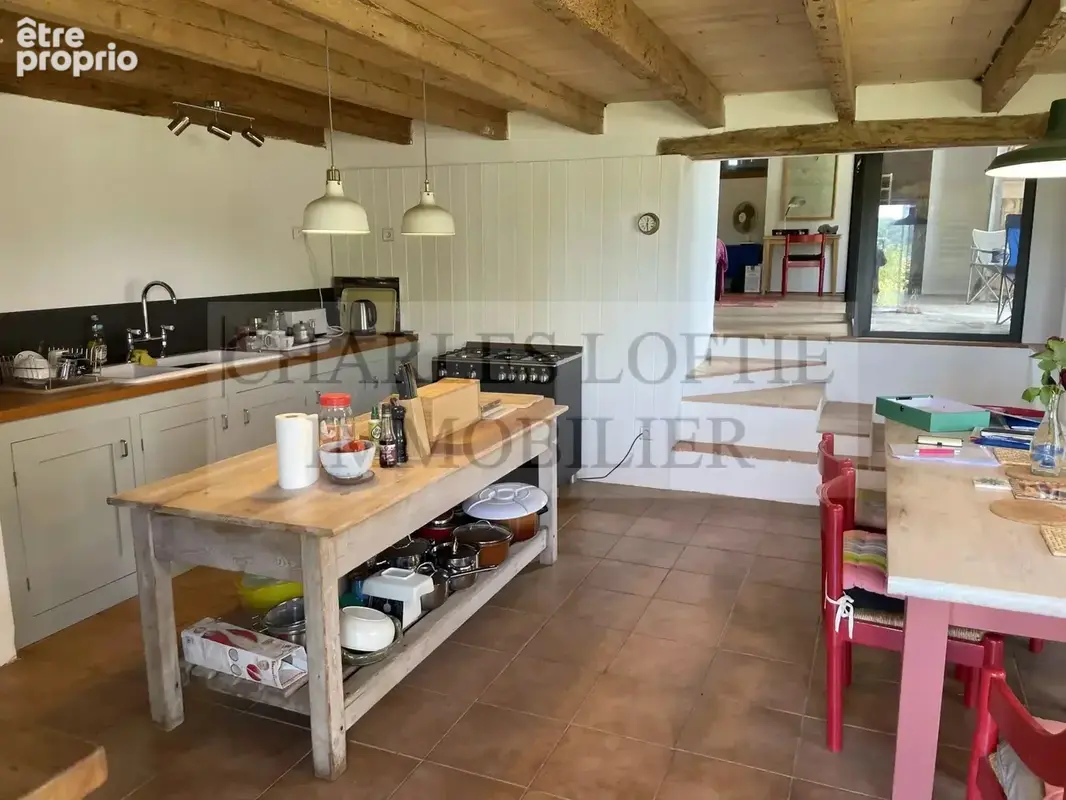 Bel ensemble - corps de ferme avec 3 maisons, un hangar, jardin et verger - photo 16