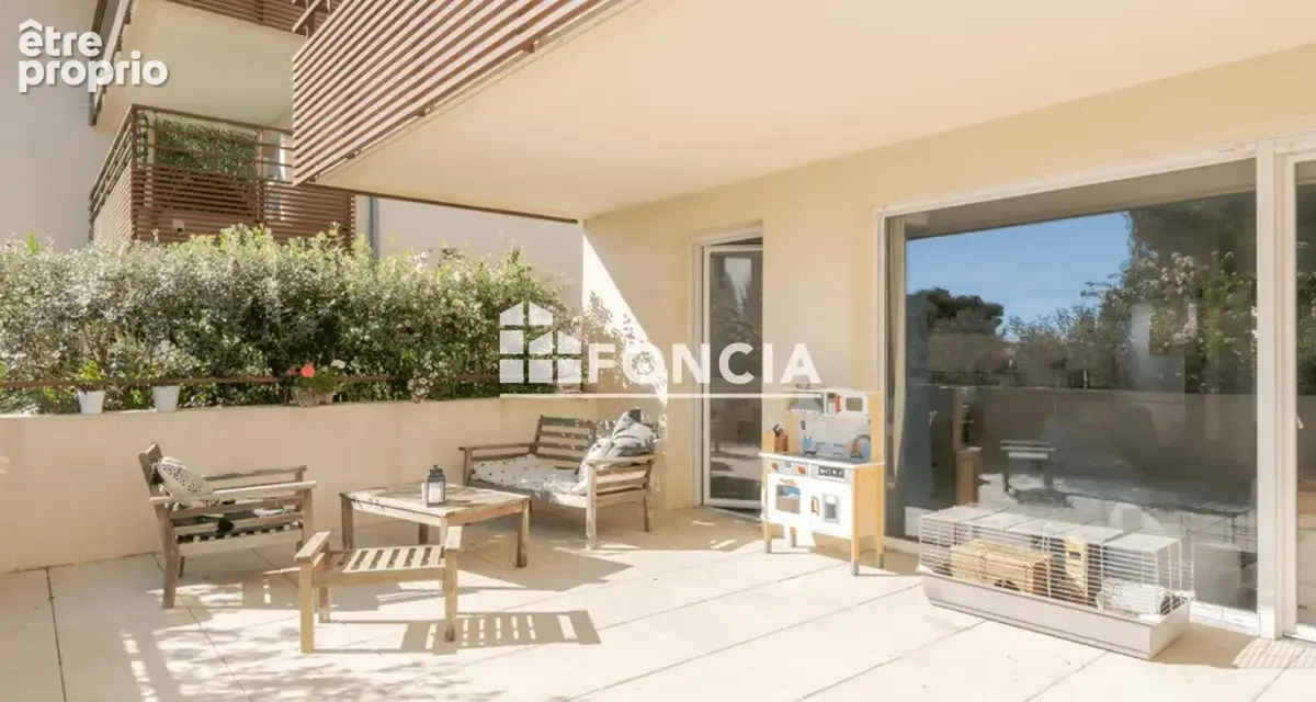 Appartement à NIMES