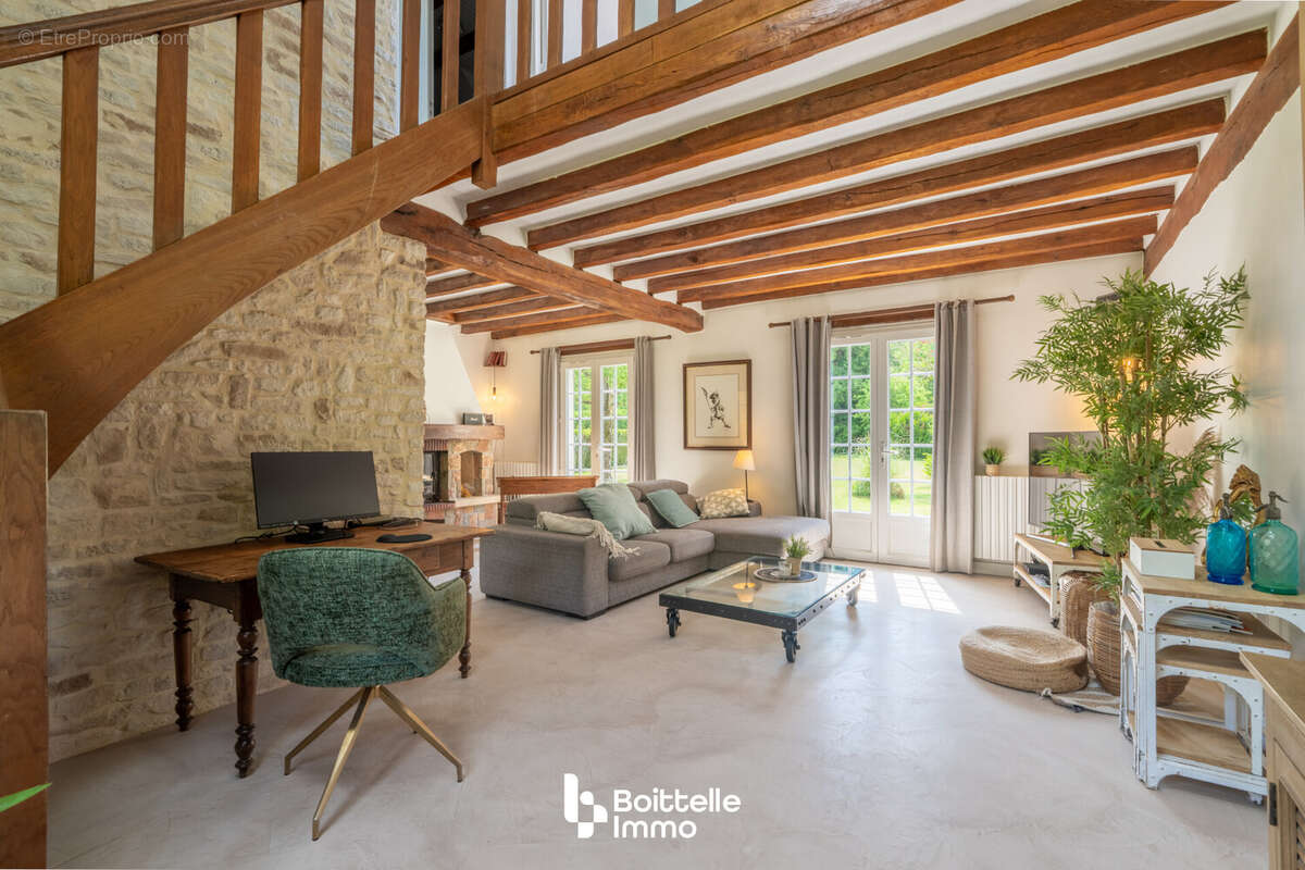 Maison à NOISY-SUR-ECOLE