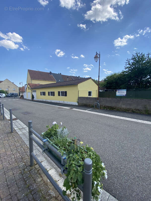 Autre à REMELFING