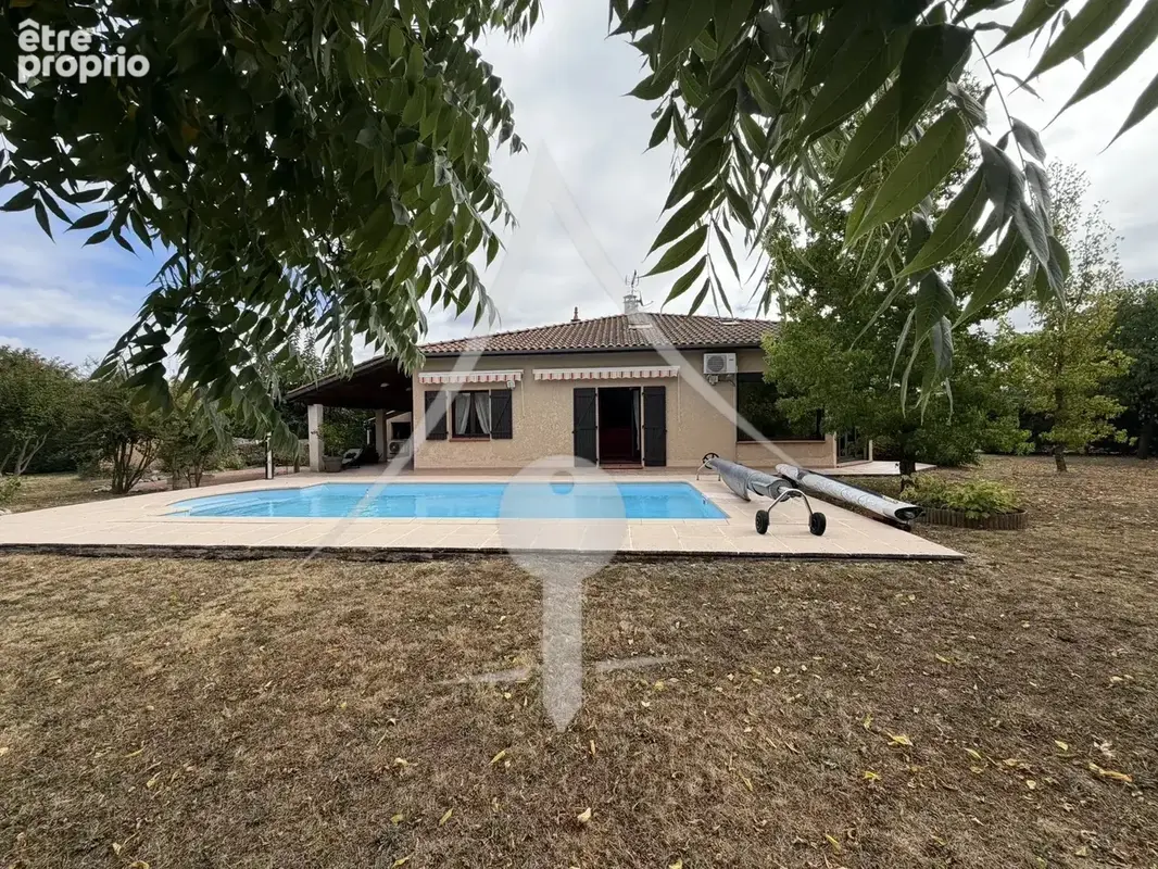 Maison traditionnelle et familiale de type 6 avec piscine et garage - Le Fauga - photo 14