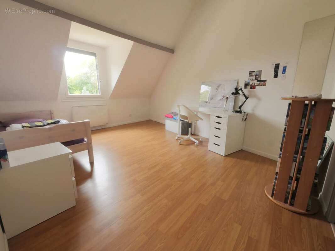 Maison à BERCHERES-SUR-VESGRE