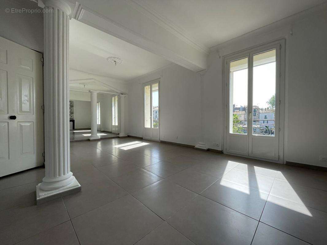 Appartement Agde 4 pièce(s) 108 m2 - photo 12