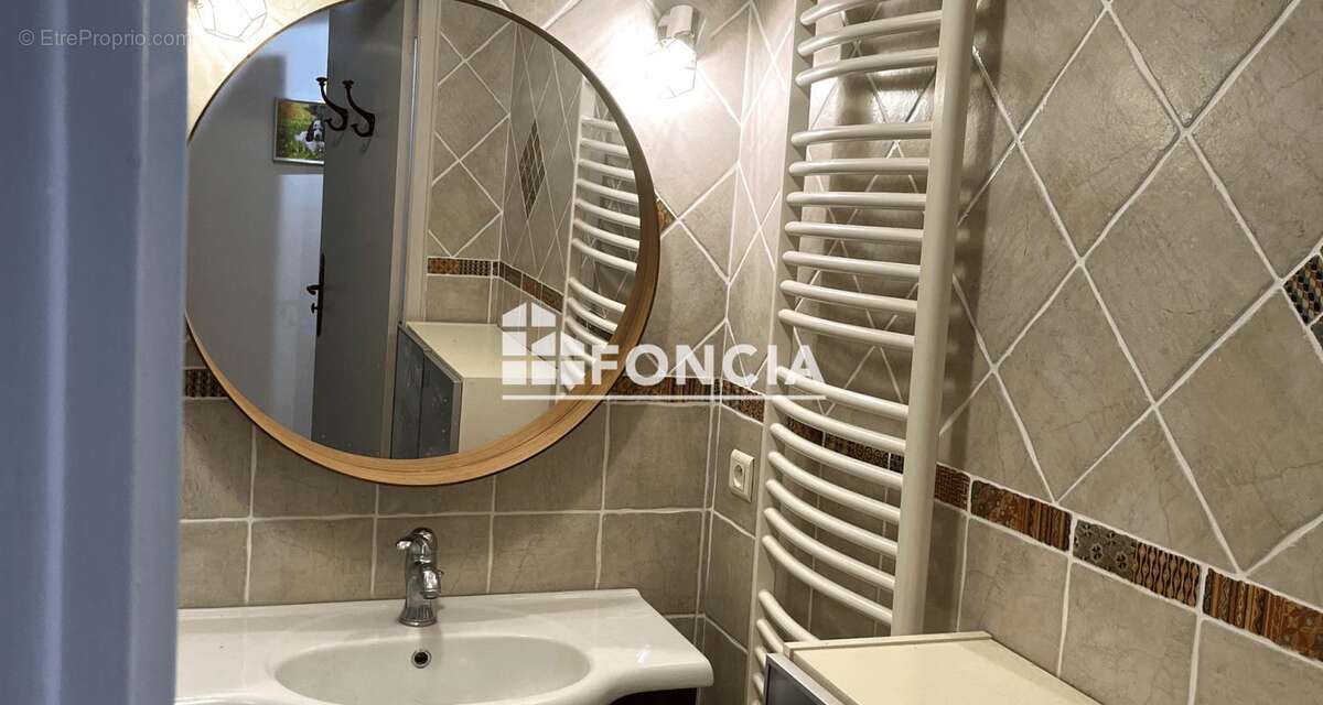 Appartement à SAINT-CYR-SUR-MER