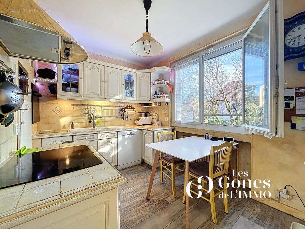 Maison à FRANCHEVILLE