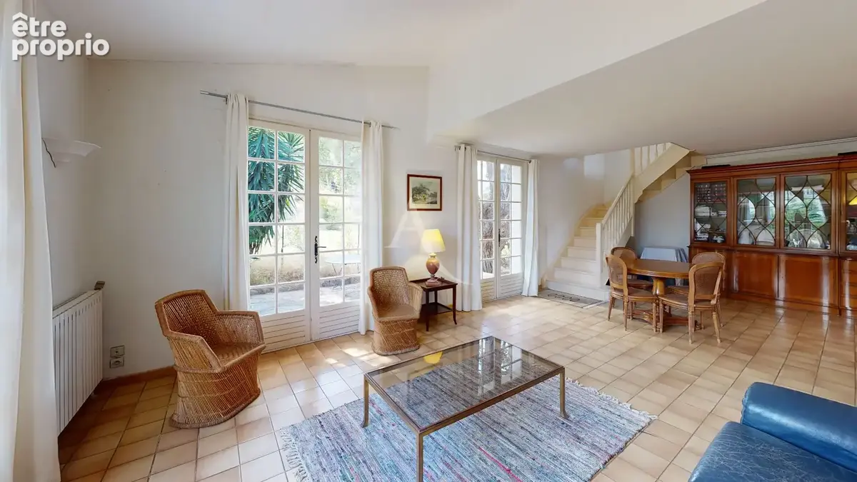 Charmante maison familiale 174m², 5 chambres avec jardin et Garage - photo 5