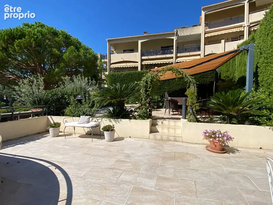 Mougins - Le Val - Vente Appartement 3P - Terrasse de 110 m² - Aperçu Mer - photo 12