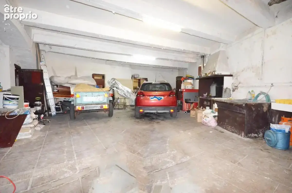 Maison de maître exceptionnelle de 300m2 avec jardin sur une parcelle de 536m2 à restaurer - photo 14