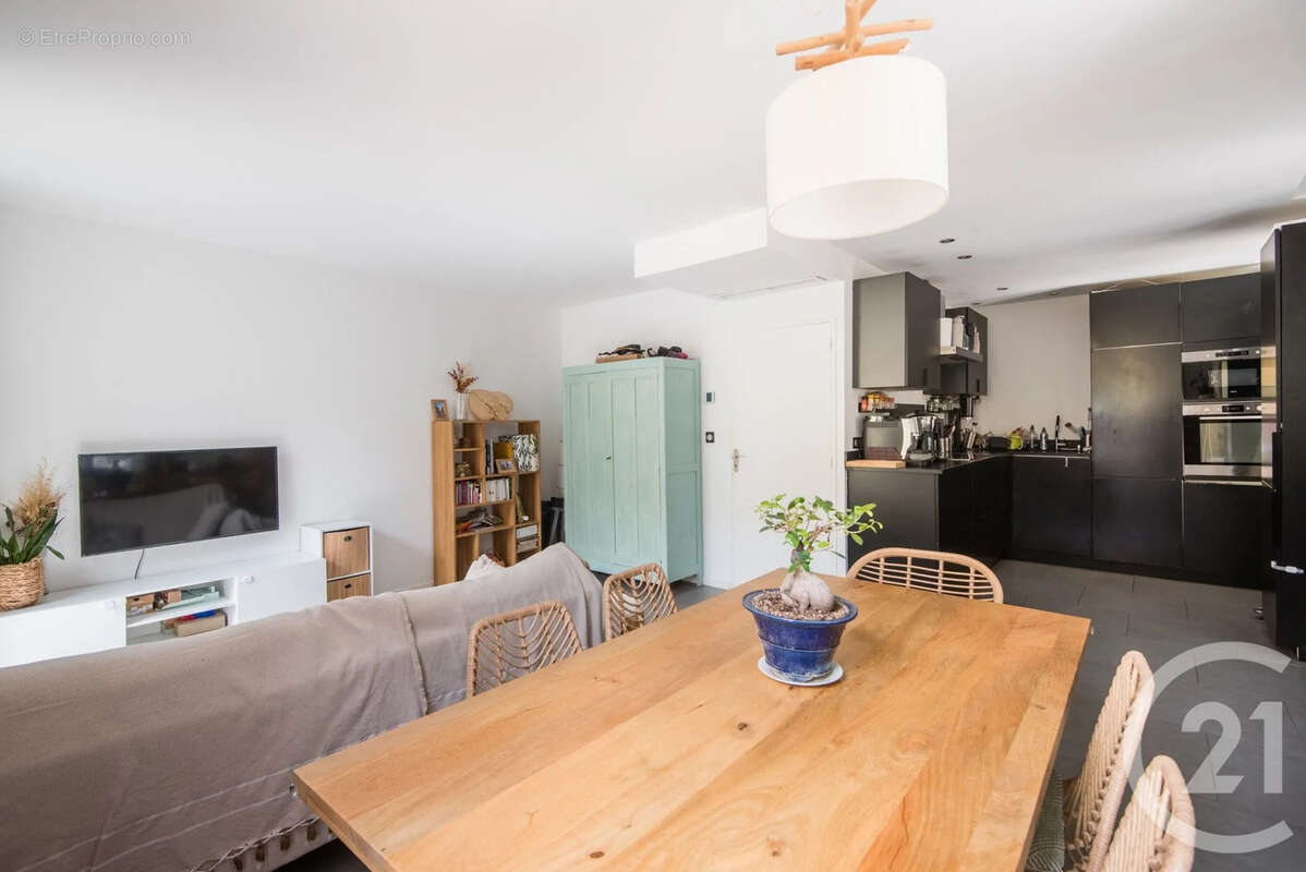 Appartement 62 m² à Nice  - photo 6