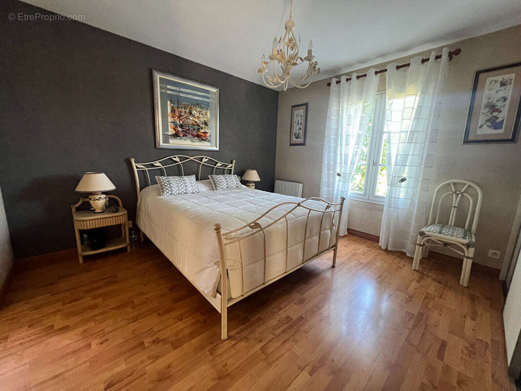 Maison Les Sables D Olonne 190 m2 - photo 9