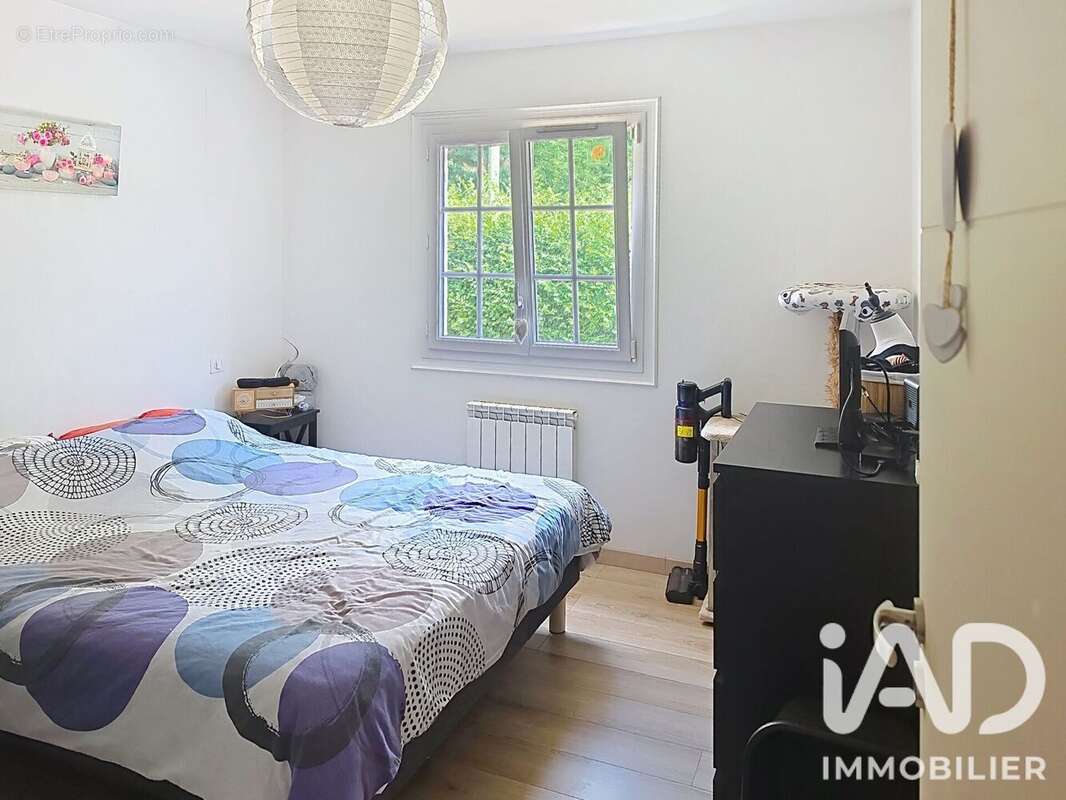 Maison 90 m² à Eturqueraye  - photo 8