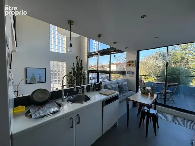 Grand Duplex de 154 m2 - Terrasses - Jardin paysagé - Parking - Box - photo 3