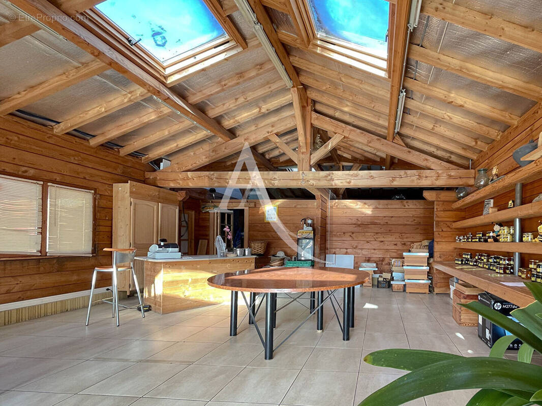 Maison à SALLES