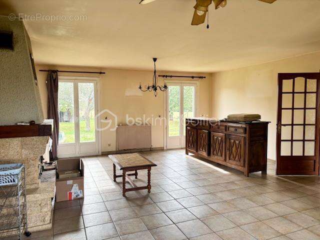 Maison à AMFREVILLE-LES-CHAMPS