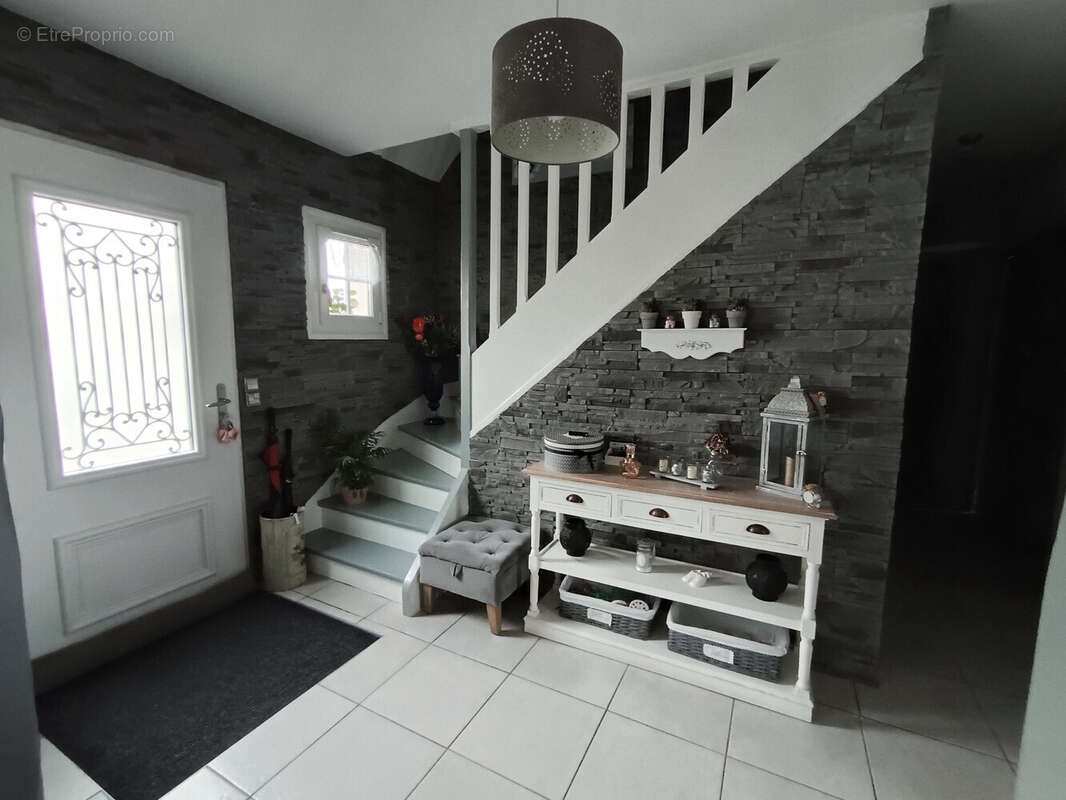 Maison de 125m² avec Piscine 5 - Maison à SAINT-JUST-EN-CHAUSSEE