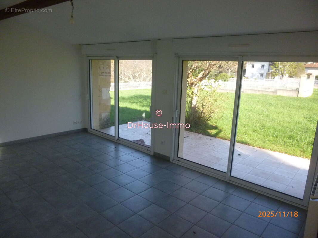 Maison à MOULEYDIER