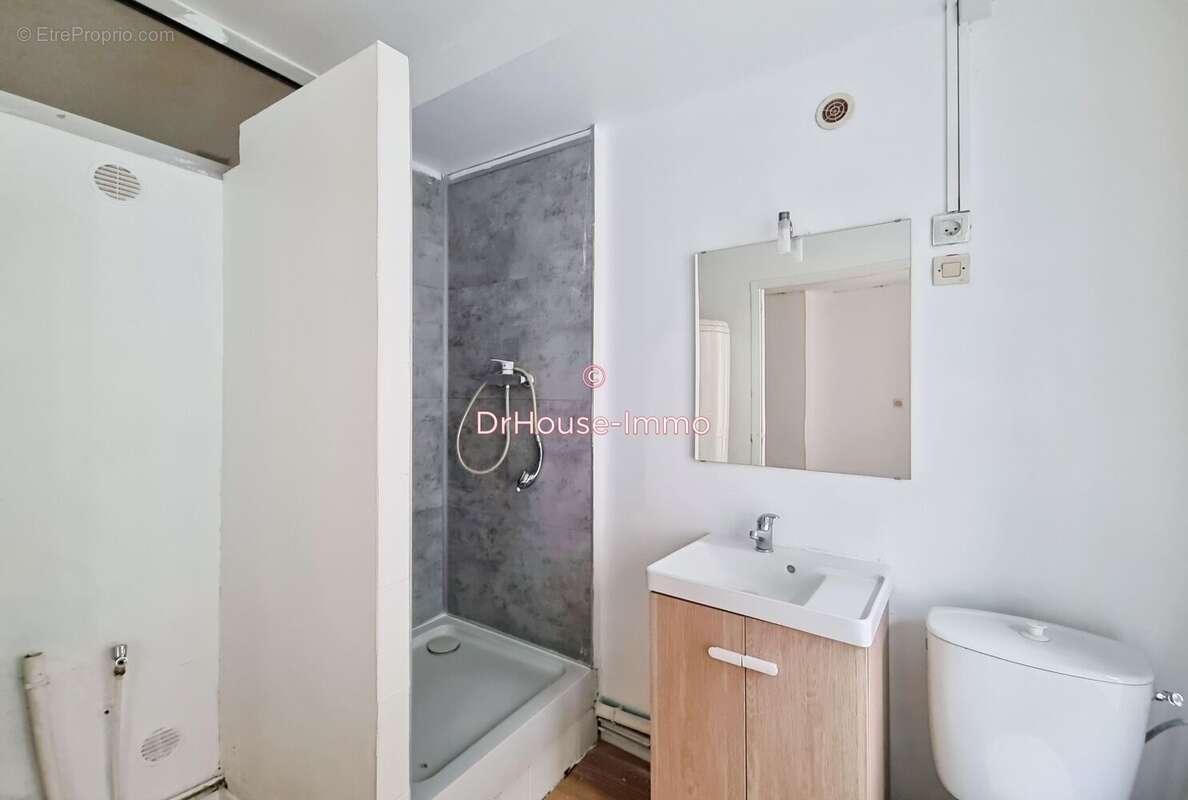 Appartement à AVESNES-SUR-HELPE