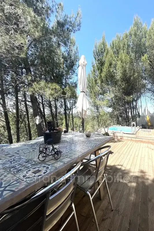 Maison 87 m² à Beaucaire  - photo 2