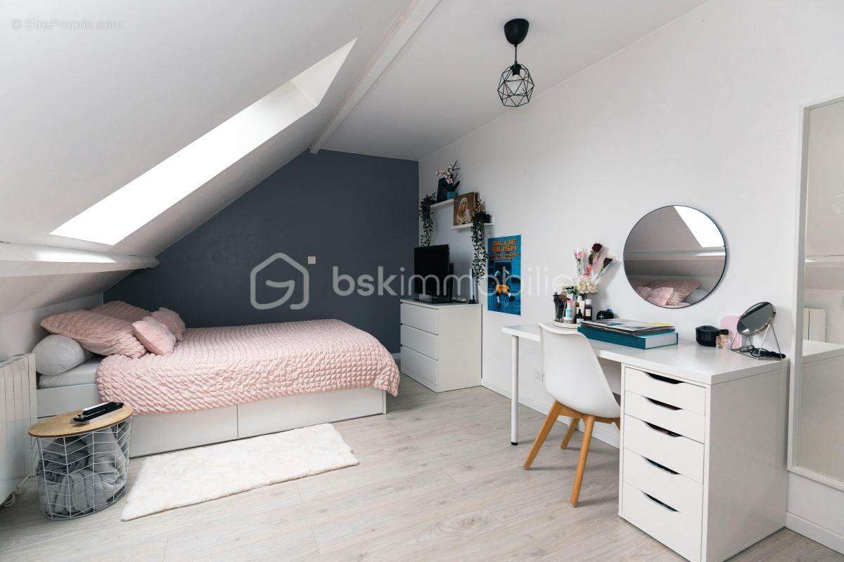 Maison 6 pièces - 4 chambres - 113,01m² - photo 9