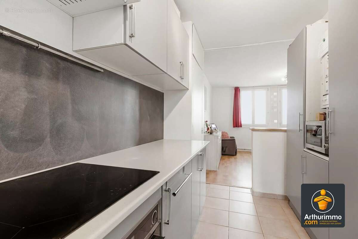 Appartement à LA MULATIERE