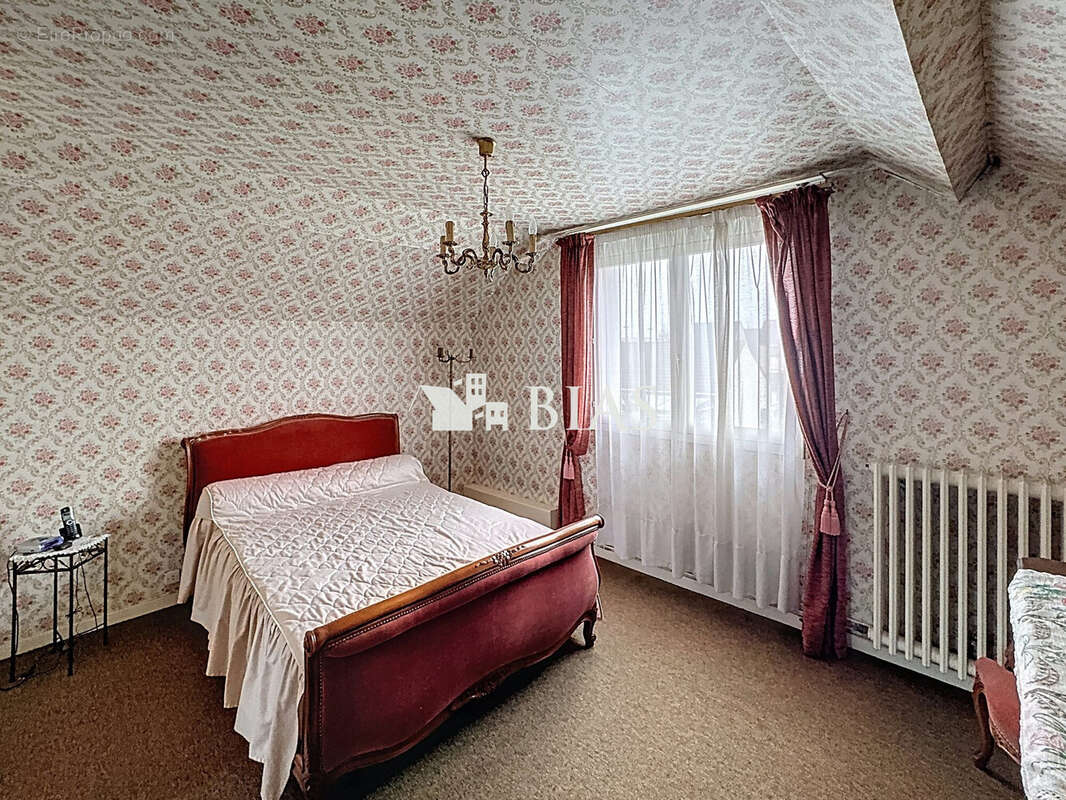 Maison à CAUDEBEC-LES-ELBEUF